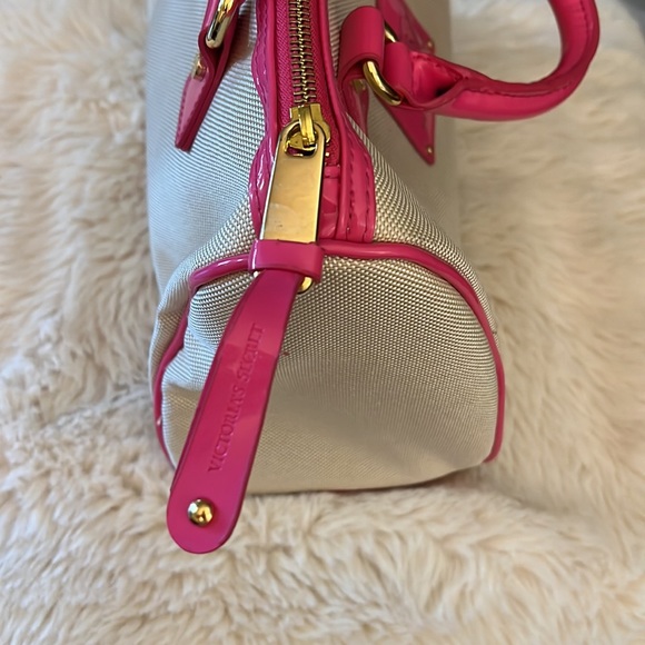 Victoria’s Secret Like New Handbag - Picture 8 of 11